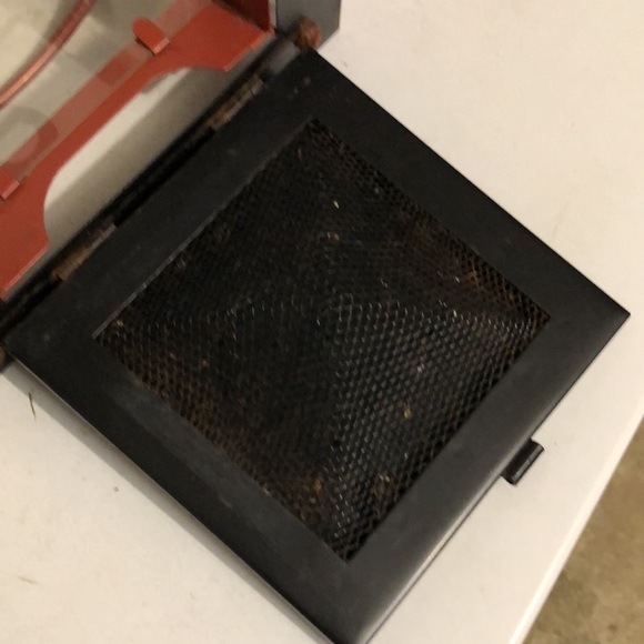 Bird Feeder - Picture 12 of 15